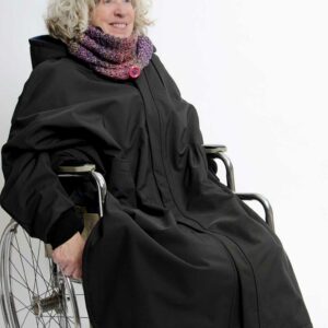 image-426.jpeg Cape hivernale avec manches